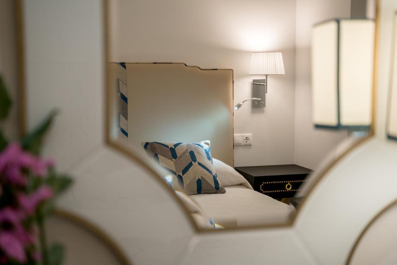 Arco Macarena Lofts Aparthotel Seville Luaran gambar