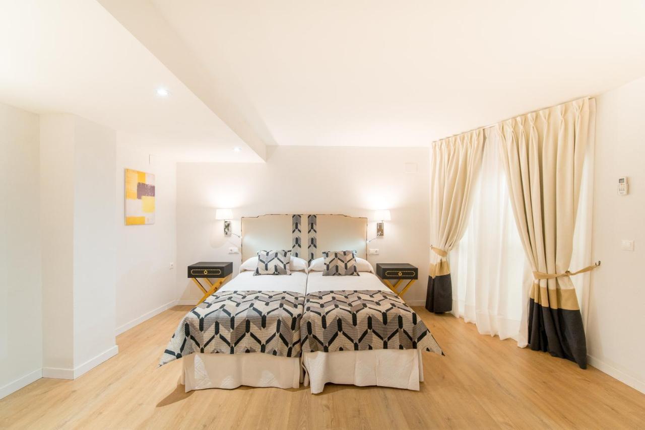 Arco Macarena Lofts Aparthotel Seville Luaran gambar