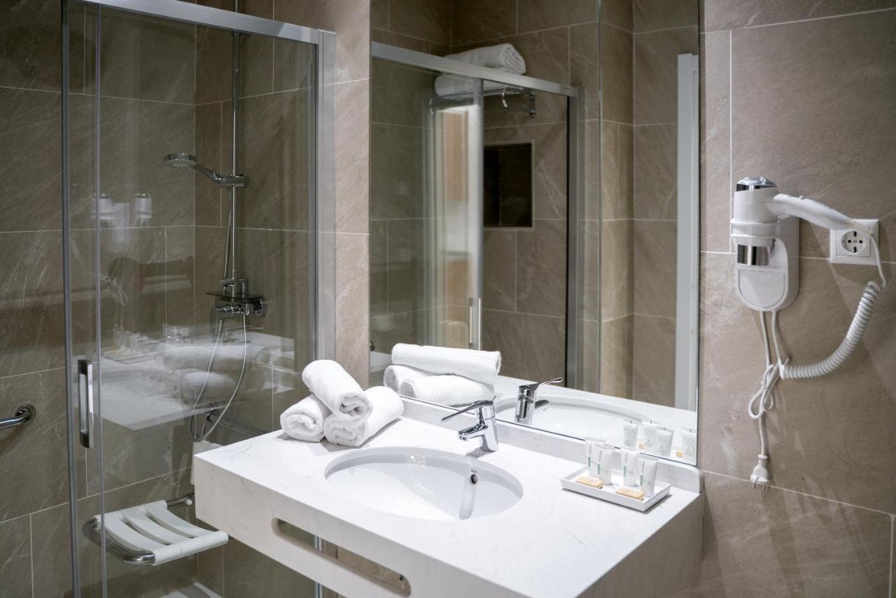Arco Macarena Lofts Aparthotel Seville Luaran gambar